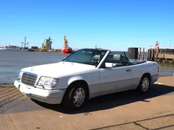 Weiß Gebraucht 1995 Mercedes E320 Cabrio | 28.500 €