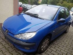 Blau Gebraucht 2004 Peugeot 206 Kleinwagen | 785 € (Guter Preis)