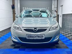 Silber Gebraucht 2011 Opel Astra Edition Limousine | 4.199 € (Fairer Preis)