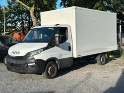 Weiß Gebraucht 2018 Iveco Daily Van / Kleinbus | 12.990 € (Fairer Preis)