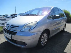 Grau Gebraucht 2006 Citroën Xsara Comfort Limousine | 2.990 € (Fairer Preis)