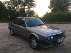Grau Gebraucht 1989 BMW 316 Sport Line Limousine | 7.800 €