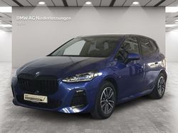 Blau Gebraucht 2022 BMW 218 Active Tourer M Sport Van / Kleinbus | 27.900 € (Fairer Preis)