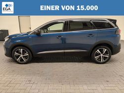 Metallic Gebraucht 2023 Peugeot 5008 GTi Van / Kleinbus | 29.810 € (Etwas zu teuer)