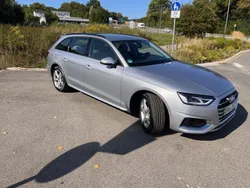 Grau Gebraucht 2021 Audi A4 Kombi | 24.950 € (Fairer Preis)