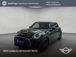 Midnight black Gebraucht 2023 Mini Cooper SE Hatch Kleinwagen | 23.290 € (Fairer Preis)