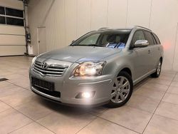 Silber Gebraucht 2008 Toyota Avensis Kombi | 4.990 € (Teuer)