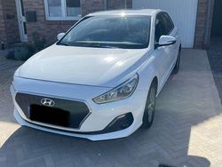 Weiß Gebraucht 2019 Hyundai i30 Select Limousine | 12.500 € (Fairer Preis)