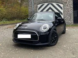 Schwarz Gebraucht 2021 Mini ONE Kleinwagen | 20.999 € (Etwas zu teuer)