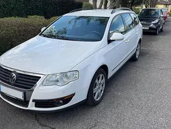 Weiß Gebraucht 2009 VW Passat Comfortline Kombi | 1.850 € (Guter Preis)