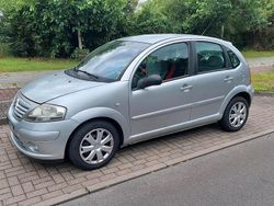Silber Gebraucht 2004 Citroën C3 Kleinwagen | 3.750 € (Etwas zu teuer)