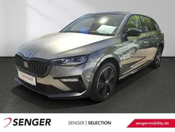 Graphitegrau metallic met. Gebraucht 2024 Skoda Scala Monte Carlo Kleinwagen | 23.180 € (Fairer Preis)