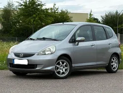 Grau Gebraucht 2007 Honda Jazz Kleinwagen | 2.550 € (Fairer Preis)