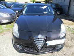 Colore esterno (etna schwarz) Gebraucht 2013 Alfa Romeo Giulietta Turismo Kleinwagen | 3.999 € (Guter Preis)