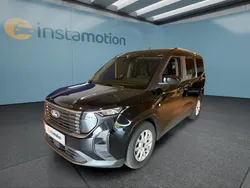 Schwarz Gebraucht 2024 Ford Tourneo Courier Van / Kleinbus | 21.649 € (Superpreis)