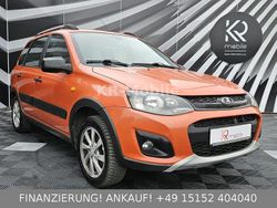 Rot Gebraucht 2017 Lada Kalina Limousine | 2.980 € (Guter Preis)