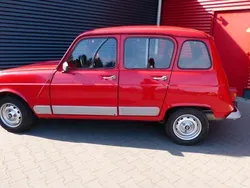 Rot Gebraucht 1989 Renault R4 Limousine | 5.300 €