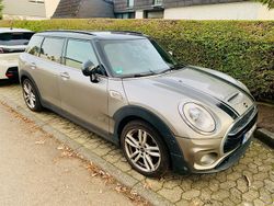 Grau Gebraucht 2019 Mini Clubman Kombi | 19.490 €