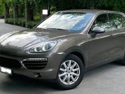 Braun Gebraucht 2012 Porsche Cayenne SUV | 16.999 € (Guter Preis)