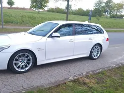 Weiß Gebraucht 2009 BMW 525 M Sport Limousine | 5.900 € (Superpreis)