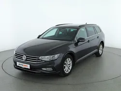 Grau Gebraucht 2019 VW Passat Business Kombi | 23.240 € (Fairer Preis)