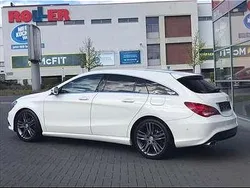 Weiß Gebraucht 2015 Mercedes CLA180 Limousine | 11.200 € (Guter Preis)