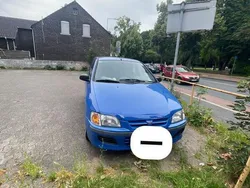 Blau Gebraucht 1999 Mitsubishi Space Star Kleinwagen | 1.900 €