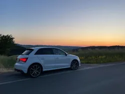 Weiß Gebraucht 2017 Audi A1 Sportback Performance Kleinwagen | 14.900 € (Teuer)