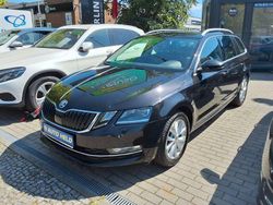 Schwarz Gebraucht 2020 Skoda Octavia Style Kombi | 17.900 € (Superpreis)