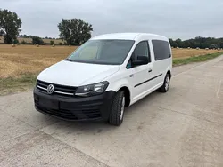 Weiß Gebraucht 2017 VW Caddy Maxi Van / Kleinbus | 11.500 € (Guter Preis)