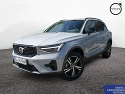 Grau Gebraucht 2024 Volvo XC40 Plus SUV | 36.900 € (Guter Preis)