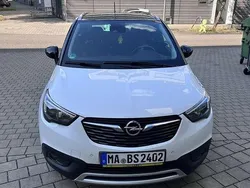 Weiß Gebraucht 2018 Opel Crossland X Innovation SUV | 9.000 € (Guter Preis)