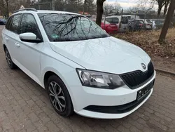 Weiß Gebraucht 2016 Skoda Fabia Active Kombi | 4.450 € (Superpreis)