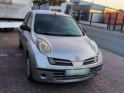 Silber Gebraucht 2009 Nissan Micra Visia Limousine | 1.150 € (Guter Preis)