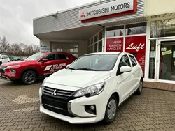 Weiß Neu 2024 Mitsubishi Space Star Limousine | 13.900 €