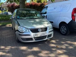 Violet Gebraucht 2006 VW Polo Limousine | 500 € (Superpreis)