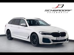 Weiß Gebraucht 2022 BMW 540 M Sport Kombi | 48.850 € (Fairer Preis)