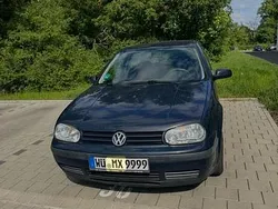 Blau Gebraucht 1998 VW Golf IV Limousine | 950 € (Fairer Preis)
