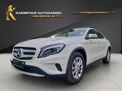 Weiß Gebraucht 2014 Mercedes GLA220 SUV | 17.889 € (Teuer)
