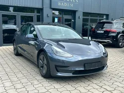 Grau Gebraucht 2022 Tesla Model 3 Limousine | 25.990 € (Fairer Preis)