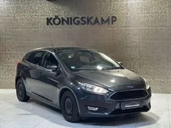 Grau Gebraucht 2017 Ford Focus Business Edition Limousine | 5.990 € (Superpreis)