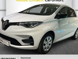 Weiß Gebraucht 2021 Renault Zoe Life Kleinwagen | 14.675 € (Fairer Preis)