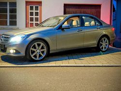 Grau Gebraucht 2011 Mercedes C180 AMG Limousine | 8.999 € (Fairer Preis)