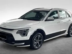 Weiß Neu 2024 Kia Niro Edition 7 SUV | 29.690 € (Guter Preis)