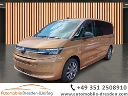 Copper bronze metallic Gebraucht 2023 VW T7 Van | 49.980 € (Guter Preis)