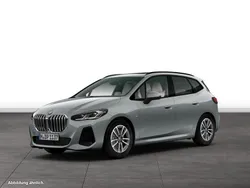 Grau Gebraucht 2024 BMW 223 Active Tourer Van / Kleinbus | 44.453 € (Teuer)