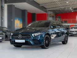 Andere Gebraucht 2021 Mercedes A250 AMG line Limousine | 27.480 € (Guter Preis)