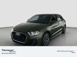 Distriktgrün metallic Neu 2024 Audi A1 S-Line Kleinwagen | 28.740 € (Fairer Preis)