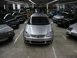 Silber Gebraucht 2006 VW Golf V Comfortline Limousine | 4.990 € (Fairer Preis)