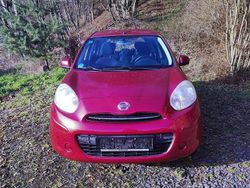 Rot Gebraucht 2011 Nissan Micra Limousine | 3.600 € (Fairer Preis)